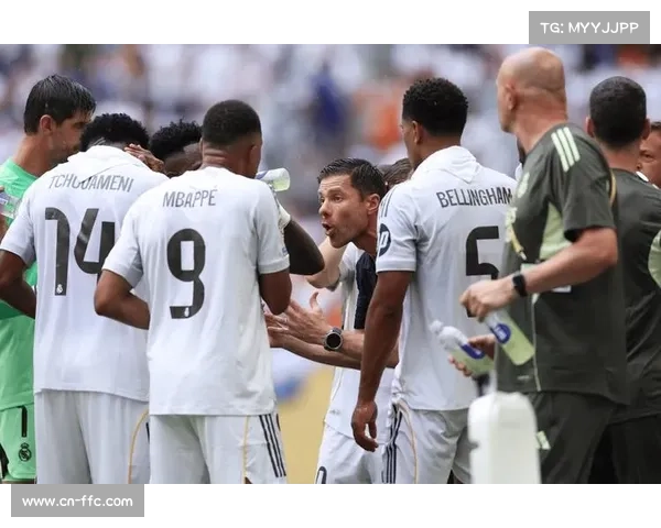 皇马中场控制力下降，克罗斯缺阵影响攻防转换